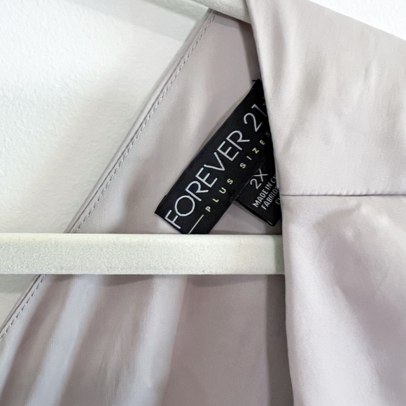 Forever 21 Plus Dress - Picture 7 of 7